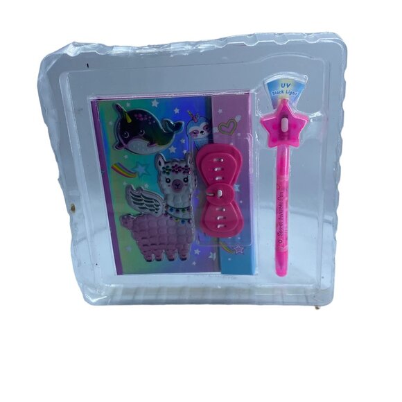 Hot Focus Llama & Narwhal Secret Message Set With UV Light Pen & Locking Journal - Picture 5 of 8